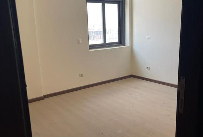 8401897 - Property Image 2