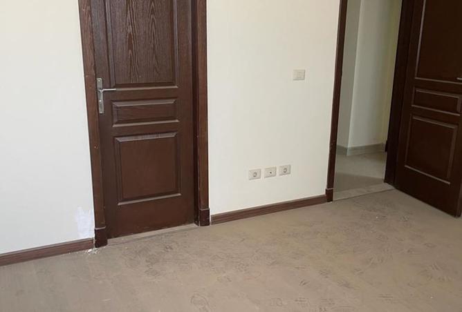 8401897 - Property Image 3