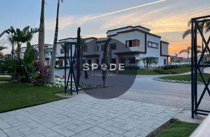 Townhouse - 4 Bedrooms - 4 Bathrooms for sale in Azzar 2 - 5th Settlement Compounds - The 5th Settlement - New Cairo City - Cairo