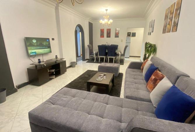 84245953 - Property Main Image