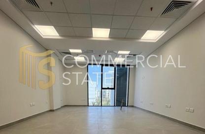 Office Space - Studio - 1 Bathroom for rent in Hyde Park Business District Mall - South Teseen St. - The 5th Settlement - New Cairo City - Cairo