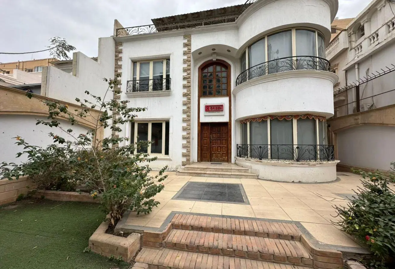 56990361 - Property Main Image