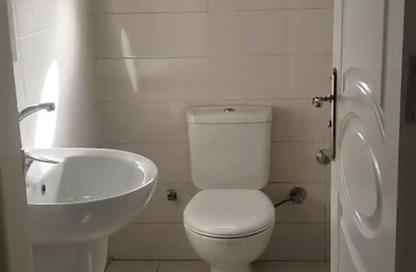 Co-Working Space - 7+ Bedrooms - 4 Bathrooms for rent in Shehab St. - Mohandessin - Giza