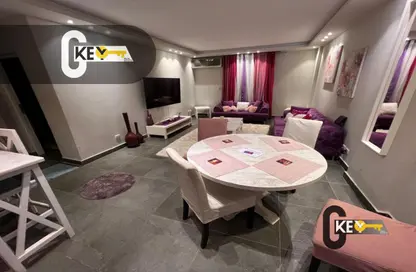 Apartment - 2 Bedrooms - 1 Bathroom for rent in Ahmed Bin Hanbal St. - Rehab City First Phase - Al Rehab - New Cairo City - Cairo