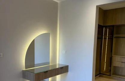 Apartment - 2 Bedrooms - 2 Bathrooms for rent in Moon Residences - Fifth Square - The 5th Settlement - New Cairo City - Cairo