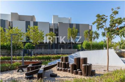 شقة - 3 غرف نوم - 3 حمامات للبيع في كمبوند البروج - كمبوندات الشروق - مدينة الشروق - القاهرة