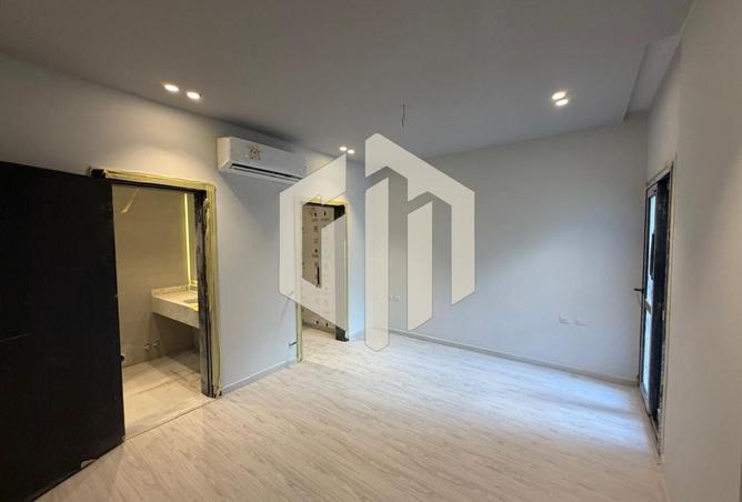 8645545 - Property Image 3