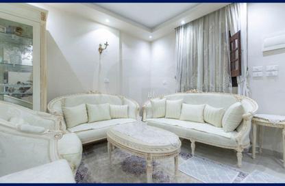 Apartment - 3 Bedrooms - 1 Bathroom for sale in Al Hilton St. - Smouha - Hay Sharq - Alexandria