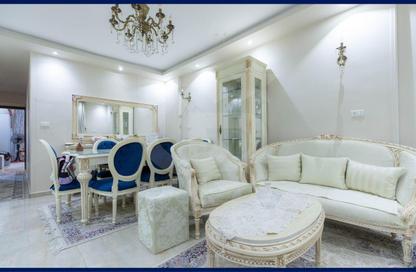 Apartment - 3 Bedrooms - 1 Bathroom for sale in Al Hilton St. - Smouha - Hay Sharq - Alexandria