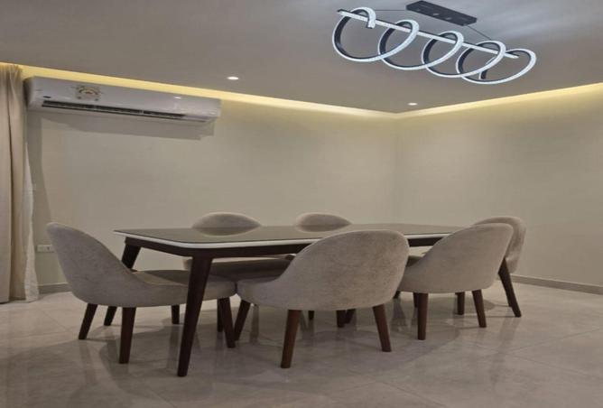 8647928 - صورة العقار 2