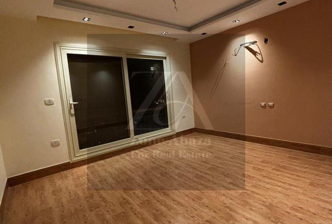 54230980 - صورة العقار 2