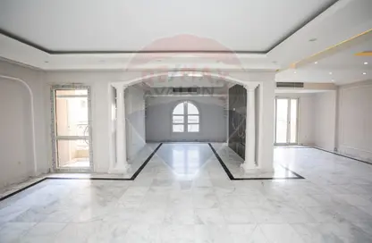 شقة - 3 غرف نوم - 3 حمامات للبيع في شارع ميدان الشهداء - سموحة - حي شرق - الاسكندرية شقة - 3 غرف نوم - 3 حمامات للبيع في شارع ميدان الشهداء - سموحة - حي شرق - الاسكندرية