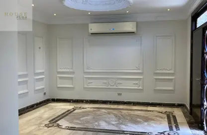 Townhouse - 5 Bedrooms - 5 Bathrooms for rent in Westown - Sheikh Zayed Compounds - Sheikh Zayed City - Giza