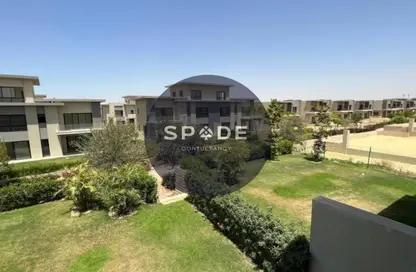 Apartment - 2 Bedrooms - 1 Bathroom for sale in Swan Lake Residence - 5th Settlement Compounds - The 5th Settlement - New Cairo City - Cairo