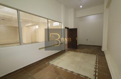 Shop - Studio - 4 Bathrooms for rent in Ahmed Al Zomor St. - 9th Zone - Nasr City - Cairo