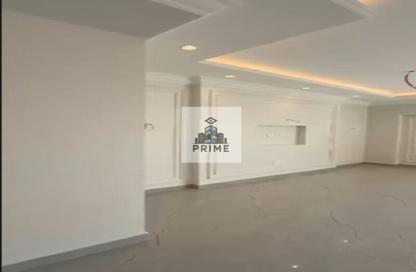 Apartment - 3 Bedrooms - 3 Bathrooms for sale in Mountain View iCity - 5th Settlement Compounds - The 5th Settlement - New Cairo City - Cairo