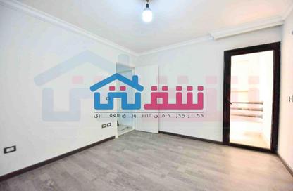 شقة - 3 - 2 للبيع في ميدان سموحة - سموحة - حي شرق - الاسكندرية