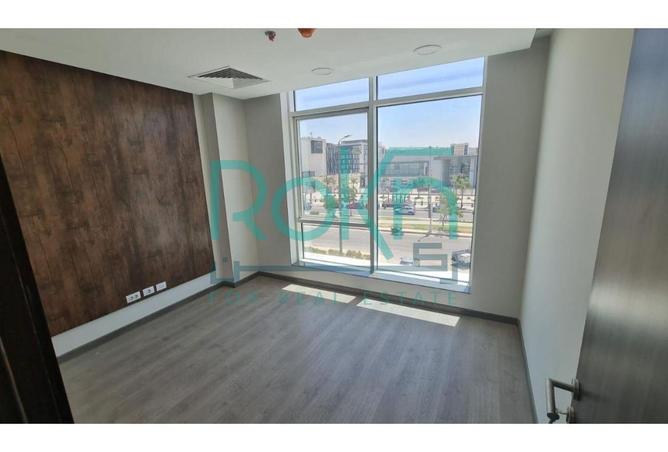 73764368 - Property Main Image