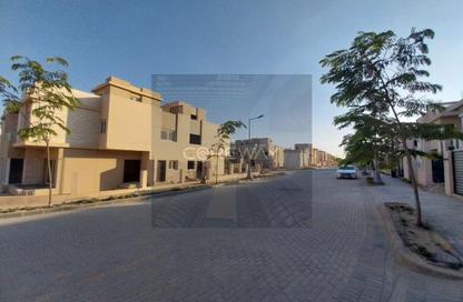 Villa - 4 - 4 for sale in Tawny Hyde Park - 6 October Compounds - 6 October City - Giza