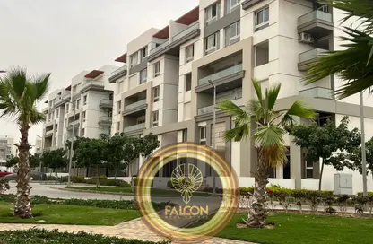 Apartment - 3 Bedrooms - 2 Bathrooms for sale in Hyde Park Central - The 6th Settlement - New Cairo City - Cairo