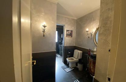 Apartment - 5 Bedrooms - 5 Bathrooms for sale in Almazah - Heliopolis - Masr El Gedida - Cairo