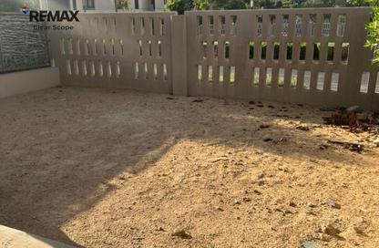 Townhouse - 3 Bedrooms - 3 Bathrooms for sale in Al Burouj Compound - El Shorouk Compounds - Shorouk City - Cairo Townhouse - 3 Bedrooms - 3 Bathrooms for sale in Al Burouj Compound - El Shorouk Compounds - Shorouk City - Cairo