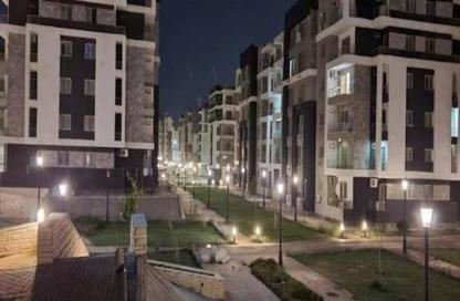 Apartment - 3 Bedrooms - 1 Bathroom for sale in El Shorouk Compounds - Shorouk City - Cairo