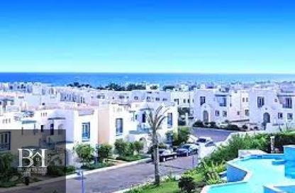 شاليه - 2 غرف نوم - 2 حمامات للبيع في ماونتن فيو راس الحكمة - راس الحكمة - الساحل الشمالي