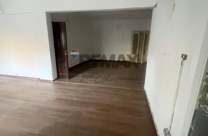 Show Room - Studio - 7 Bathrooms for sale in Heliopolis - Masr El Gedida - Cairo