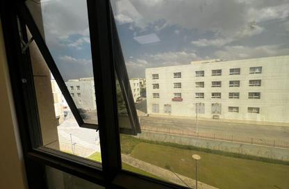 Clinic - Studio - 1 Bathroom for sale in 7th District - Sheikh Zayed City - Giza