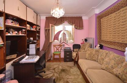 Apartment - 3 Bedrooms - 1 Bathroom for sale in Glim - Hay Sharq - Alexandria Apartment - 3 Bedrooms - 1 Bathroom for sale in Glim - Hay Sharq - Alexandria
