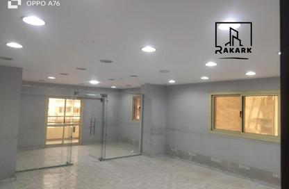 مساحات مكتبية - استوديو - 2 حمامات للايجار في شارع طه حسين - النزهه الجديدة - النزهة - القاهرة