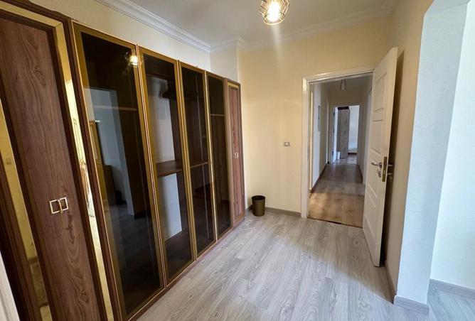 54231039 - Property Image 3