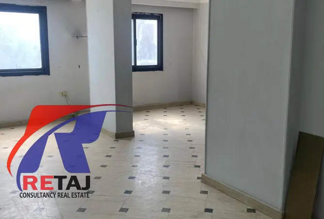114619463 - Property Image 3