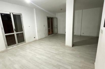 Apartment - 3 Bedrooms - 2 Bathrooms for rent in Al Rehab - New Cairo City - Cairo