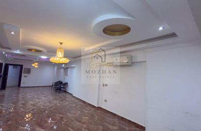 Apartment - 3 Bedrooms - 3 Bathrooms for rent in Thirteenth Sector - Zahraa El Maadi - Hay El Maadi - Cairo