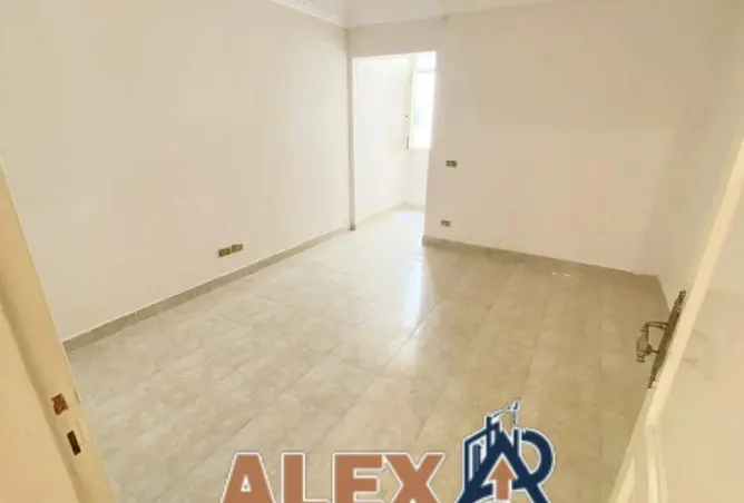 119841213 - صورة العقار 2