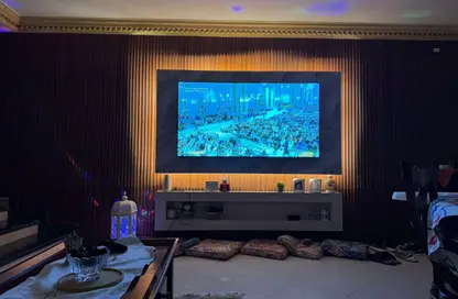 شقة - 2 غرف نوم - 1 حمام للبيع في شارع اخناتون - الحي الخامس - التجمع الخامس - مدينة القاهرة الجديدة - القاهرة