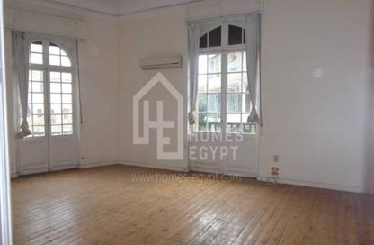 Apartment - 4 Bedrooms - 3 Bathrooms for rent in Ibn Maysser St. - Zamalek - Cairo