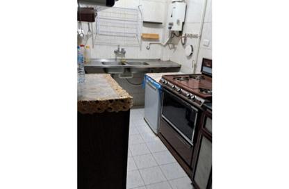 Apartment - 3 Bedrooms - 2 Bathrooms for sale in Omarat Madinet Al Fath St. - Al Hadiqah Al Dawliyah - 7th District - Nasr City - Cairo