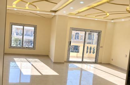 Apartment - 3 - 3 for rent in Orouba Axis - Area A - Ganoob El Acadimia - New Cairo City - Cairo