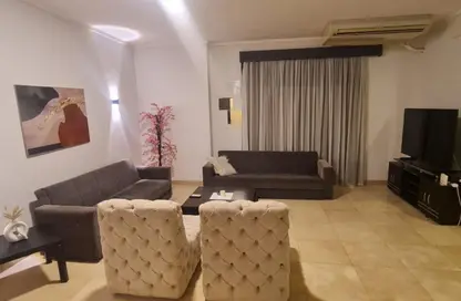 شقة - 2 غرف نوم - 2 حمامات للايجار في ذا فيلدج - المستثمرين الجنوبية - مدينة القاهرة الجديدة - القاهرة