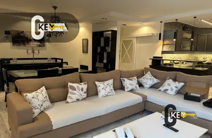 شقة - 2 غرف نوم - 2 حمامات للايجار في شارع طلعت مصطفي - الرحاب المرحلة الخامسة - الرحاب - مدينة القاهرة الجديدة - القاهرة