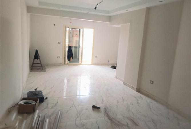 102912697 - Property Main Image