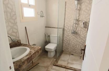 شقة - 3 غرف نوم - 3 حمامات للبيع في شارع محمد درى باشا - جناكليس - حي شرق - الاسكندرية