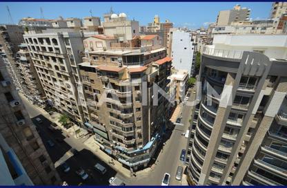 Apartment - 3 Bedrooms - 3 Bathrooms for sale in Shaarawy St. - Laurent - Hay Sharq - Alexandria