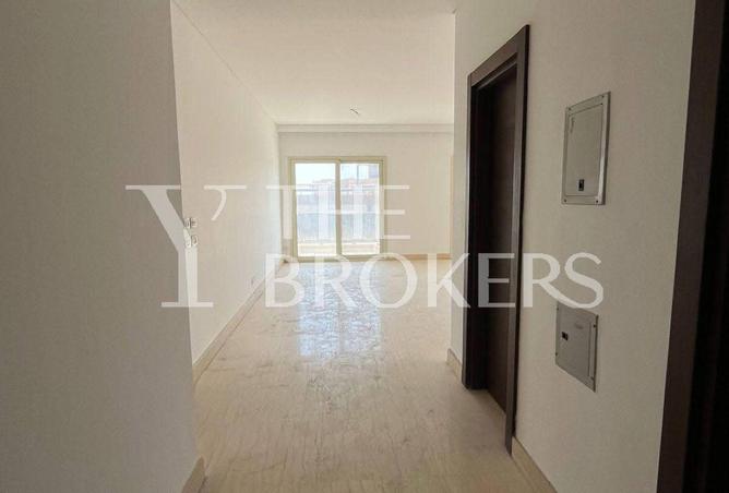 54496319 - صورة العقار 3