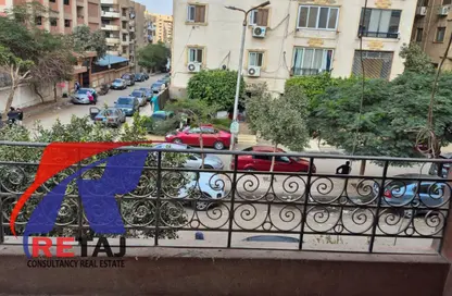 شقة - 3 غرف نوم - 1 حمام للبيع في شارع احمد الزمر - الحي العاشر - مدينة نصر - القاهرة شقة - 3 غرف نوم - 1 حمام للبيع في شارع احمد الزمر - الحي العاشر - مدينة نصر - القاهرة