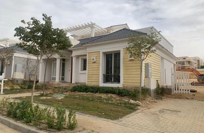 Villa - 3 Bedrooms - 3 Bathrooms for sale in Mountain View iCity - 5th Settlement Compounds - The 5th Settlement - New Cairo City - Cairo
