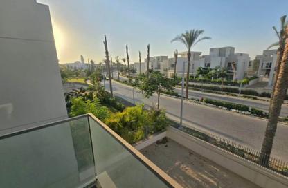 Villa - 3 - 4 for sale in Cairo Gate - Sheikh Zayed Compounds - Sheikh Zayed City - Giza